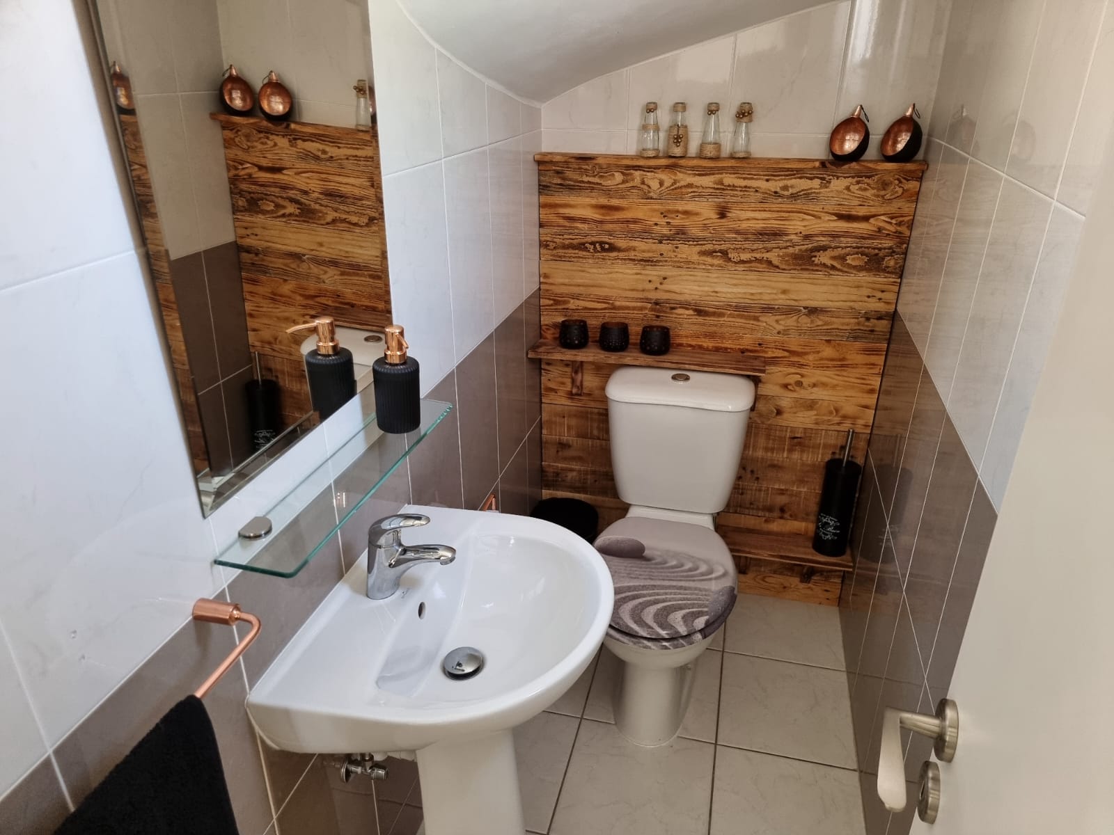 Internal feature panel